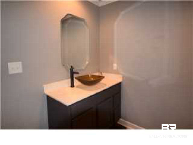 966 Wesley Avenue Mobile, AL 36609 - Photo 7 of 23