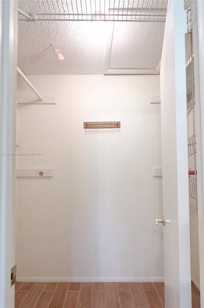 11412 Southwest 113th Place Miami, FL 33176 - Photo 13 of 16