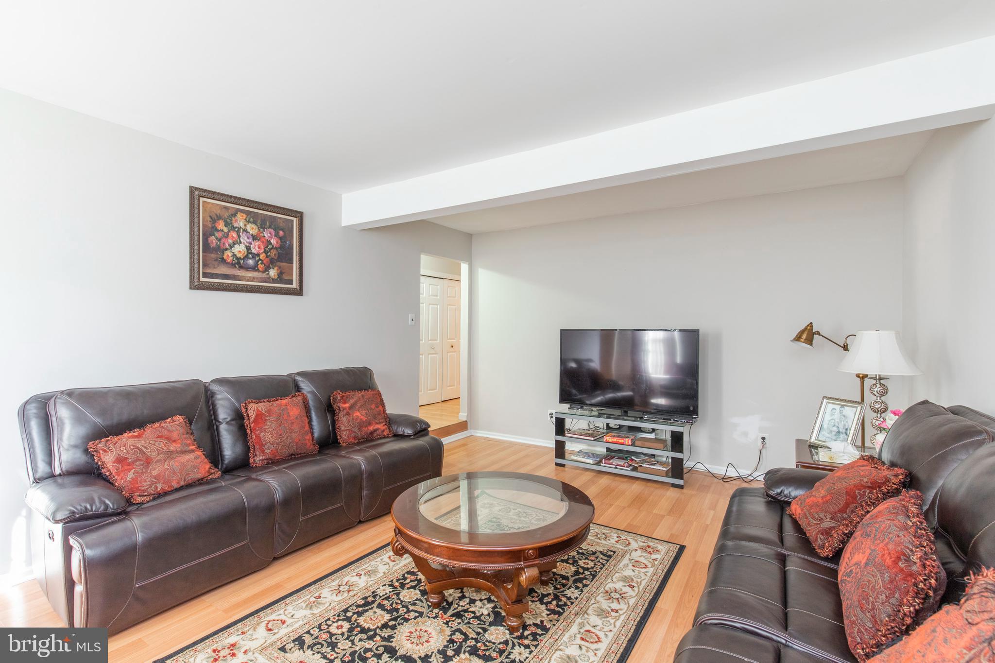 54 Estates Road Pine Hill, NJ 08021 - Photo 4 of 29 Gallery Image 4