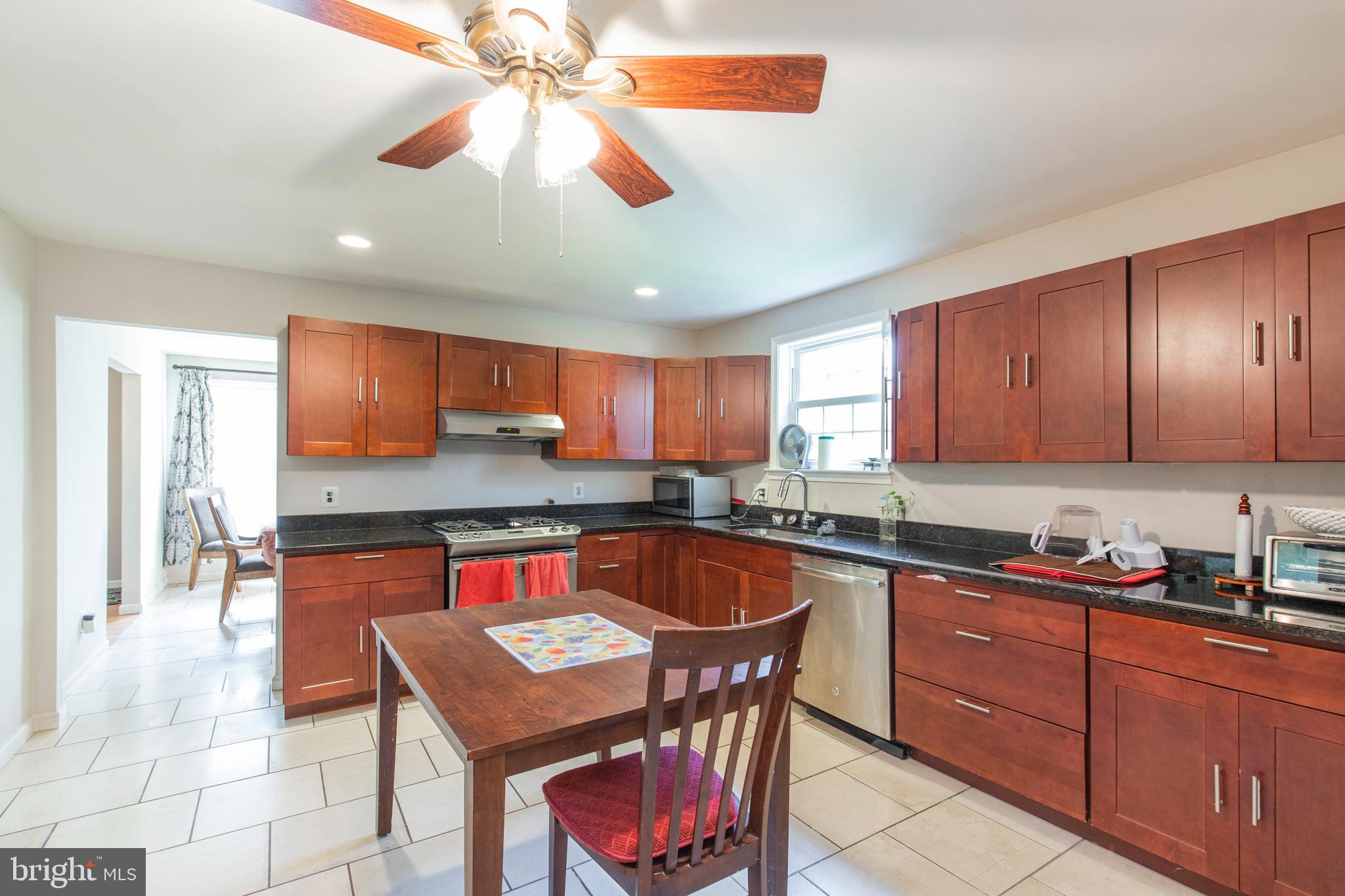 54 Estates Road Pine Hill, NJ 08021 - Photo 8 of 29 Gallery Image 8