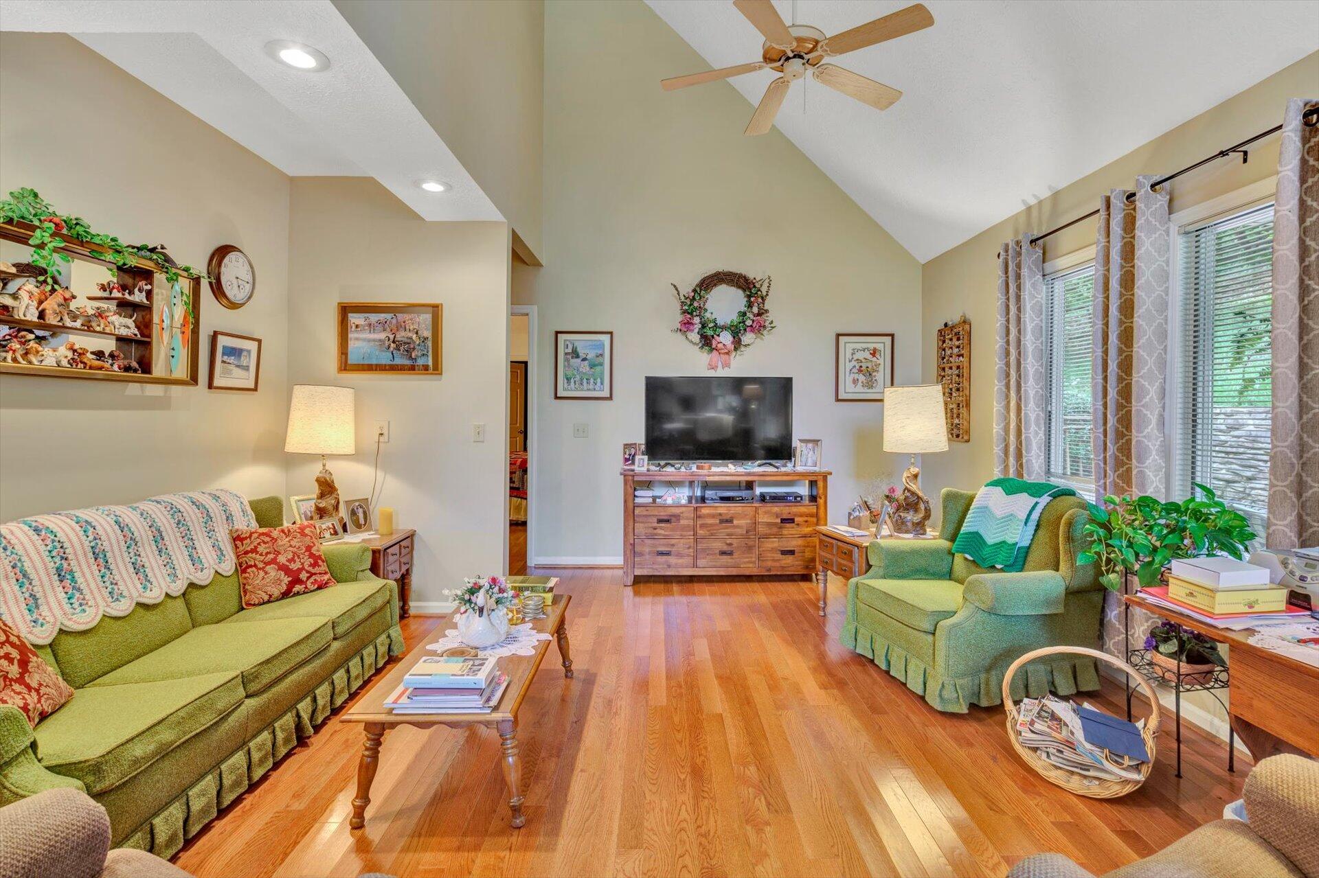 3443 Brymoor Road Southwest Roanoke, VA 24018 - Photo 12 of 31 12-091620210170