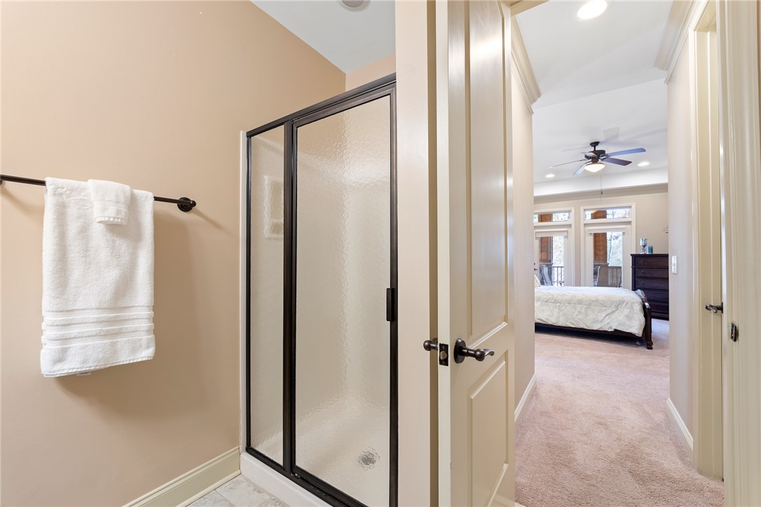 404 Sunset Point Drive West Union, SC 29696 - Photo 17 of 49