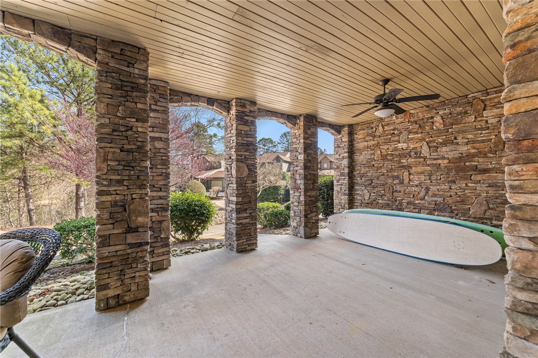 404 Sunset Point Drive West Union, SC 29696 - Photo 35 of 49