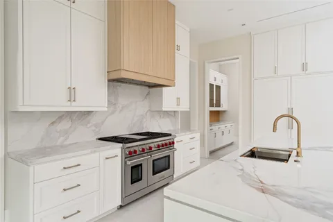 $4,995,000 | 4006 Overbrook Lane, Houston, TX 77027