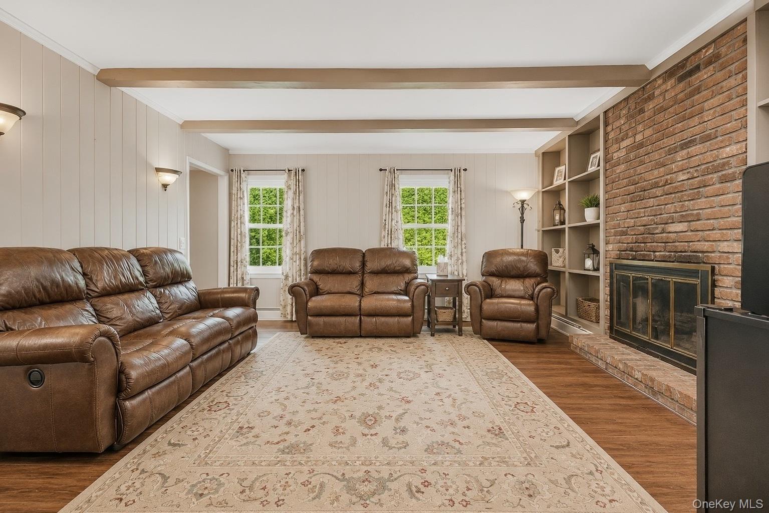 77 Shore Road Mount Sinai, NY 11766 - Photo 13 of 33