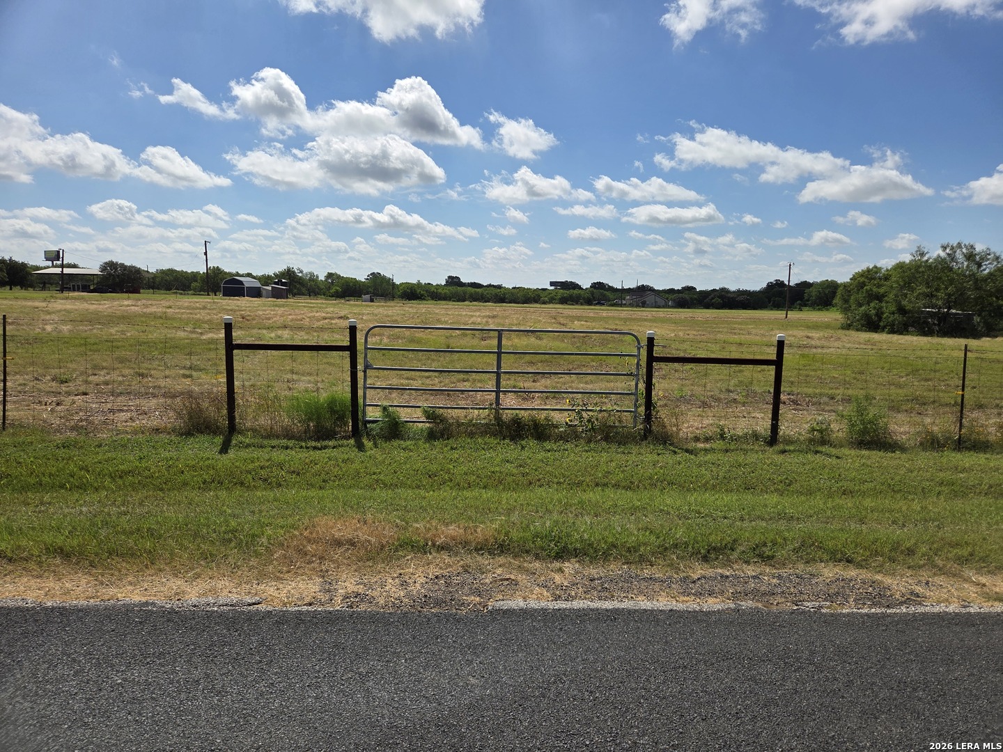 1016 South Abbot Road St. Hedwig, TX 78101 - Photo 4 of 4