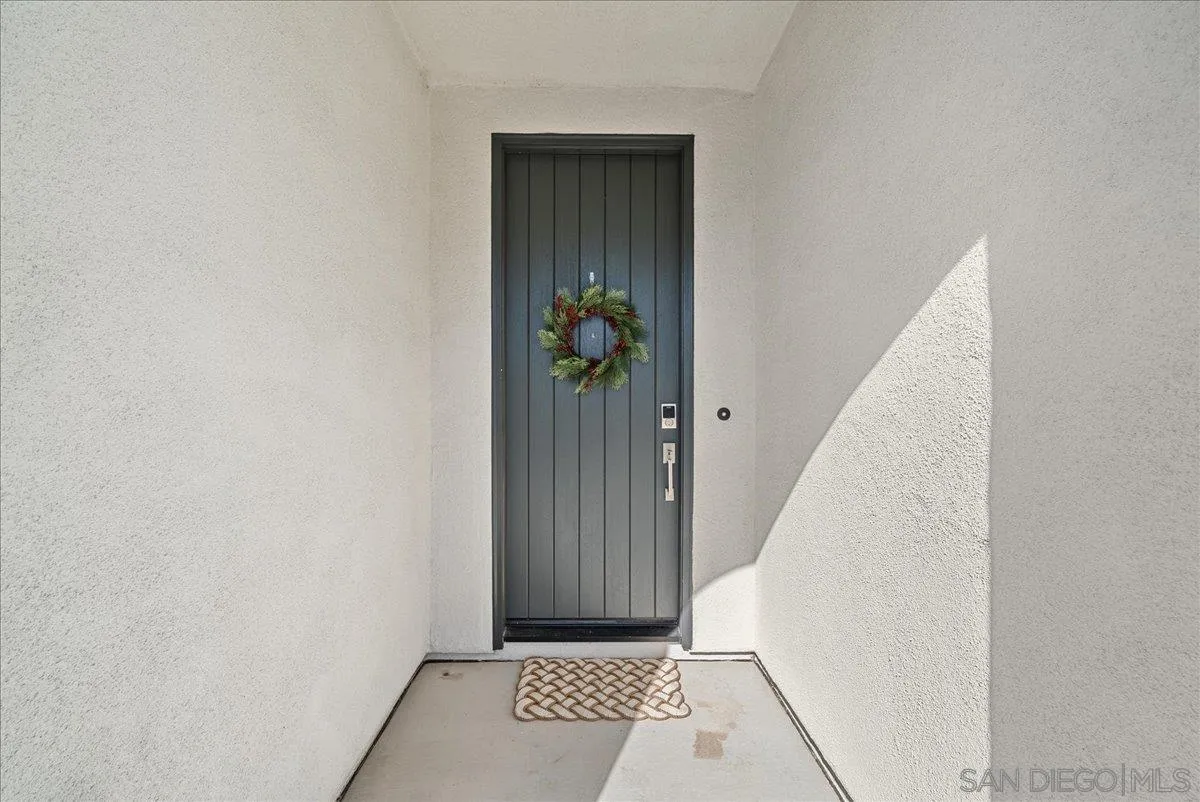 35562 Orchard Trail Fallbrook, CA 92028 - Photo 4 of 53