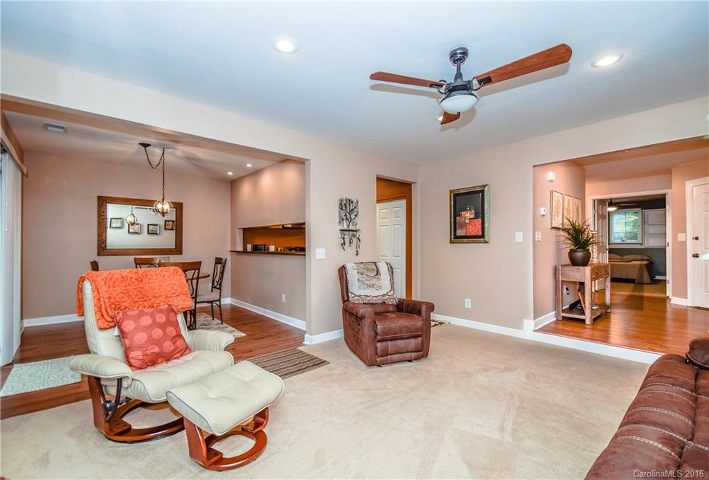 19835 Henderson Road, Unit B Cornelius, NC 28031 - Photo 13 of 24 Gallery Image 13