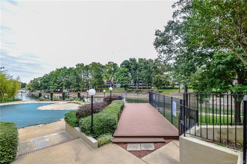 19835 Henderson Road, Unit B Cornelius, NC 28031 - Photo 23 of 24 Gallery Image 23