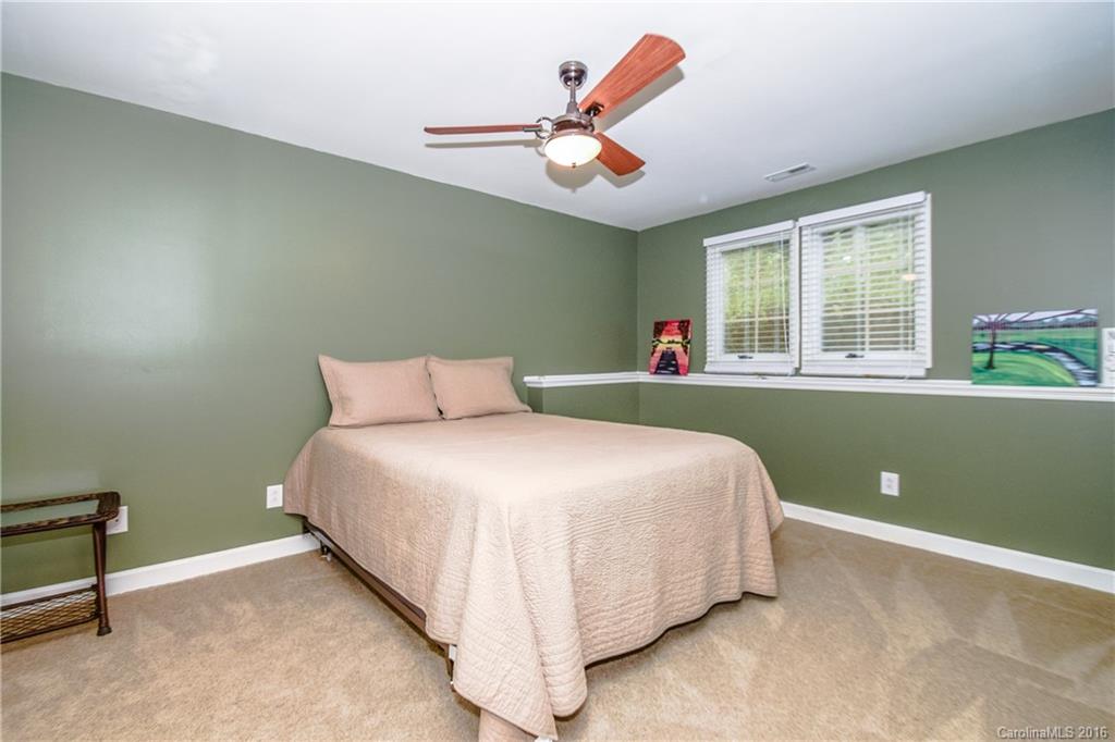 19835 Henderson Road, Unit B Cornelius, NC 28031 - Photo 6 of 24 Gallery Image 6