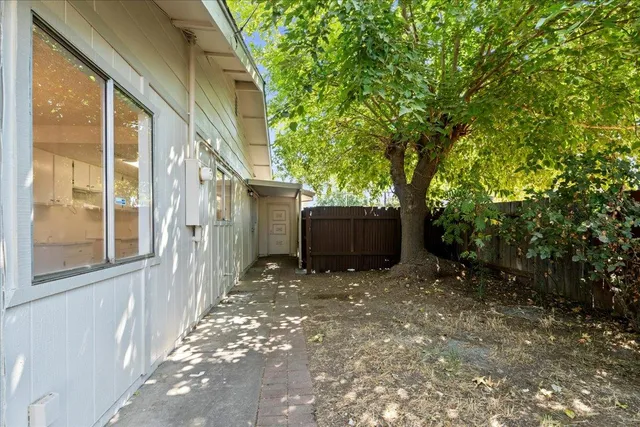 $415,000 | 335 Jessie Avenue, Sacramento, CA 95838