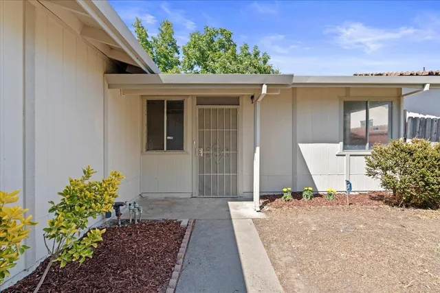 $415,000 | 335 Jessie Avenue, Sacramento, CA 95838