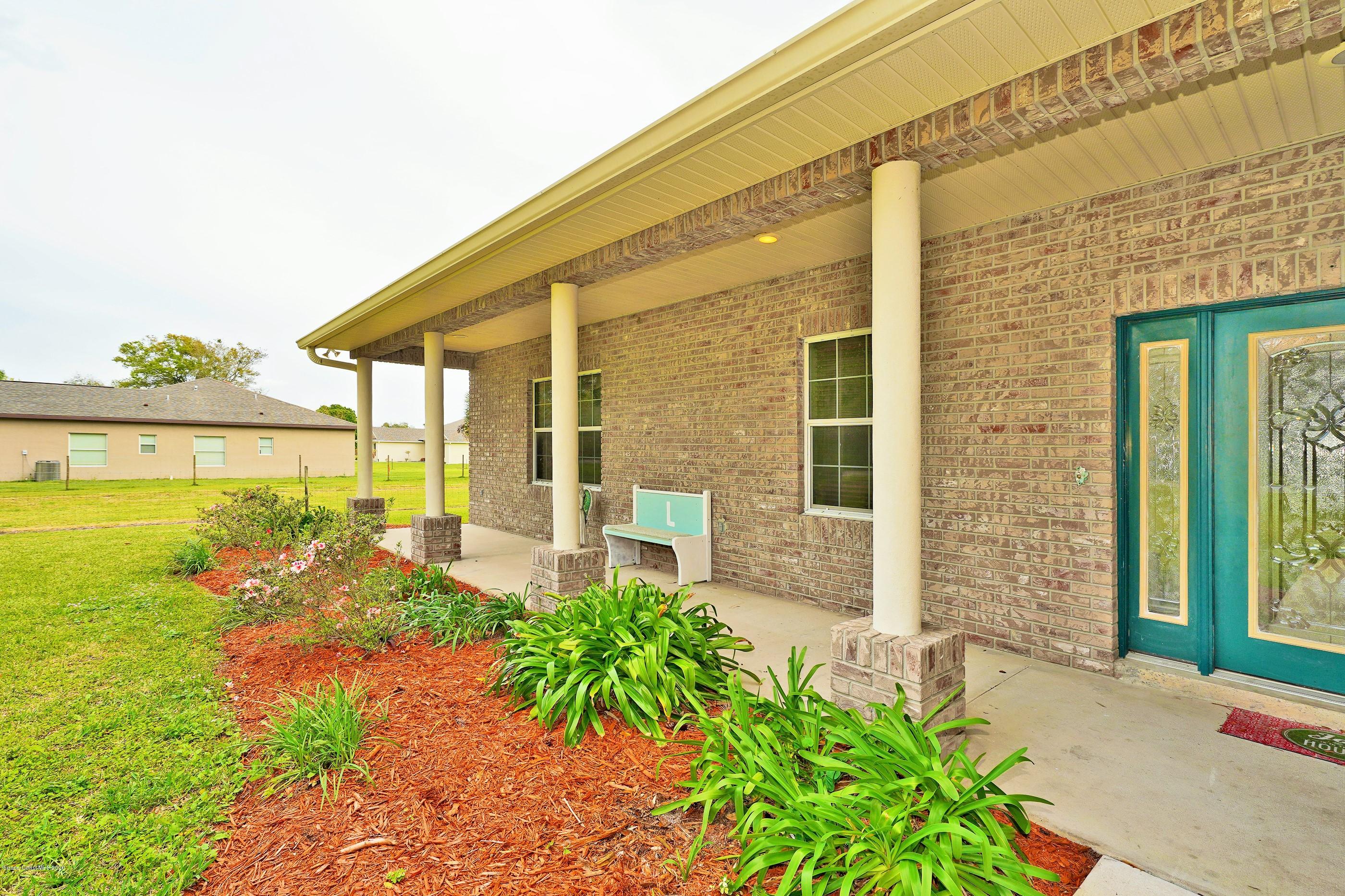 3445 Carter Road Mims, FL 32754 - Photo 9 of 38 Front Porch