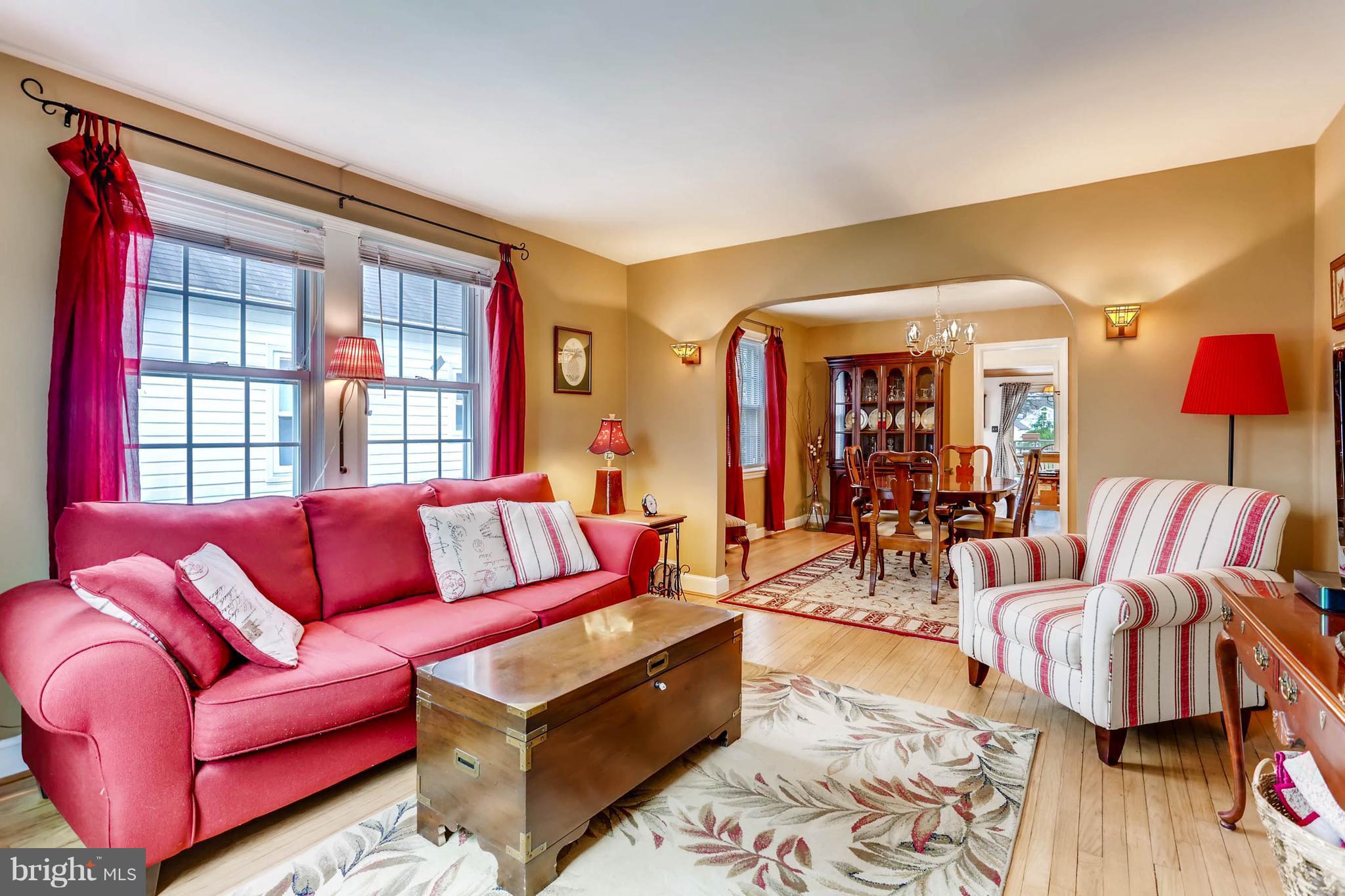 3125 Acton Road Baltimore, MD 21234 - Photo 5 of 28 Living Room