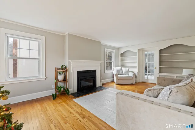 $499,000 | 36 Meadowbrook Road, West Hartford, CT 06107