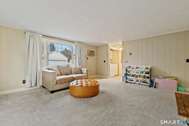 $499,000 | 36 Meadowbrook Road, West Hartford, CT 06107