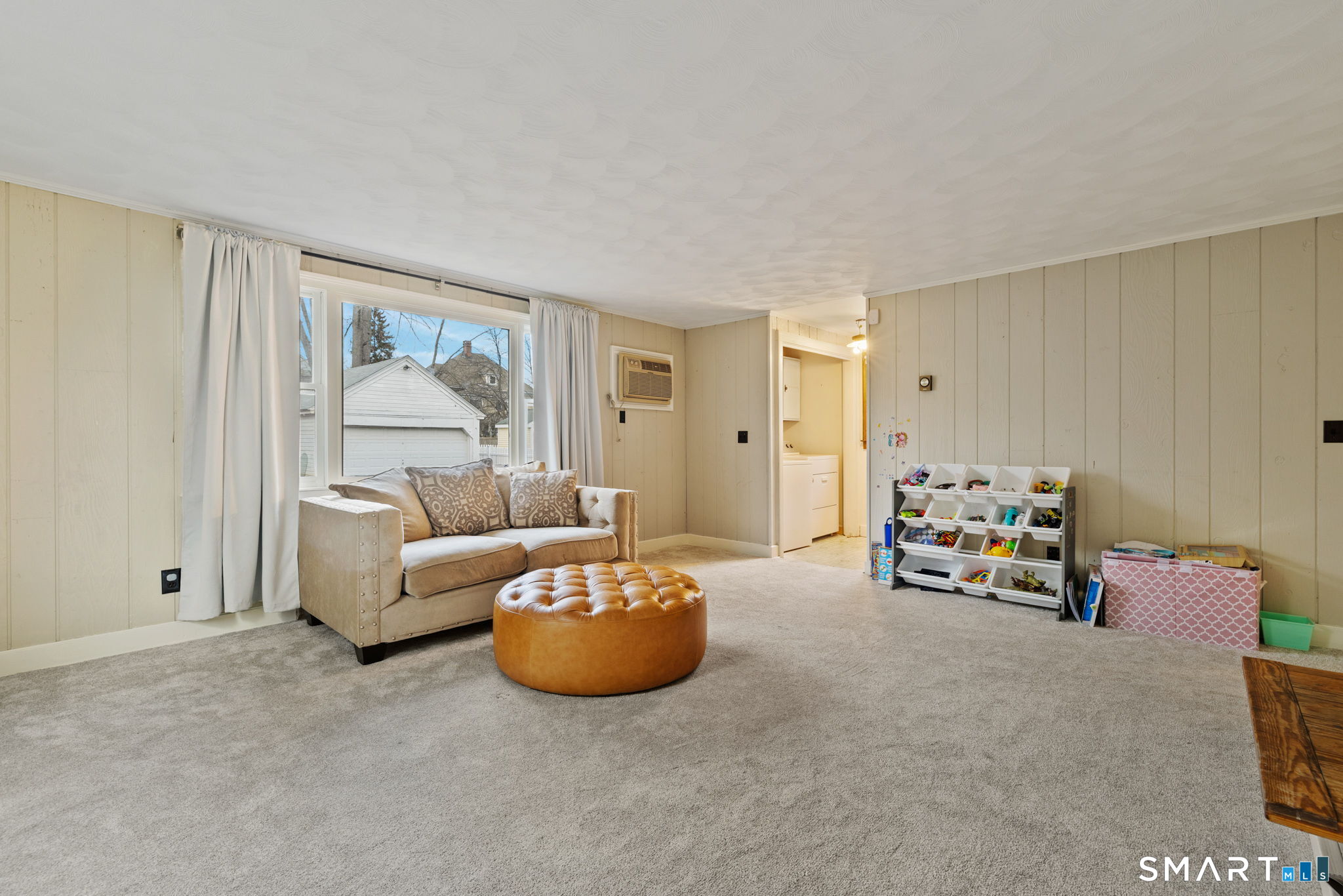 36 Meadowbrook Road West Hartford, CT 06107 - Photo 23 of 37