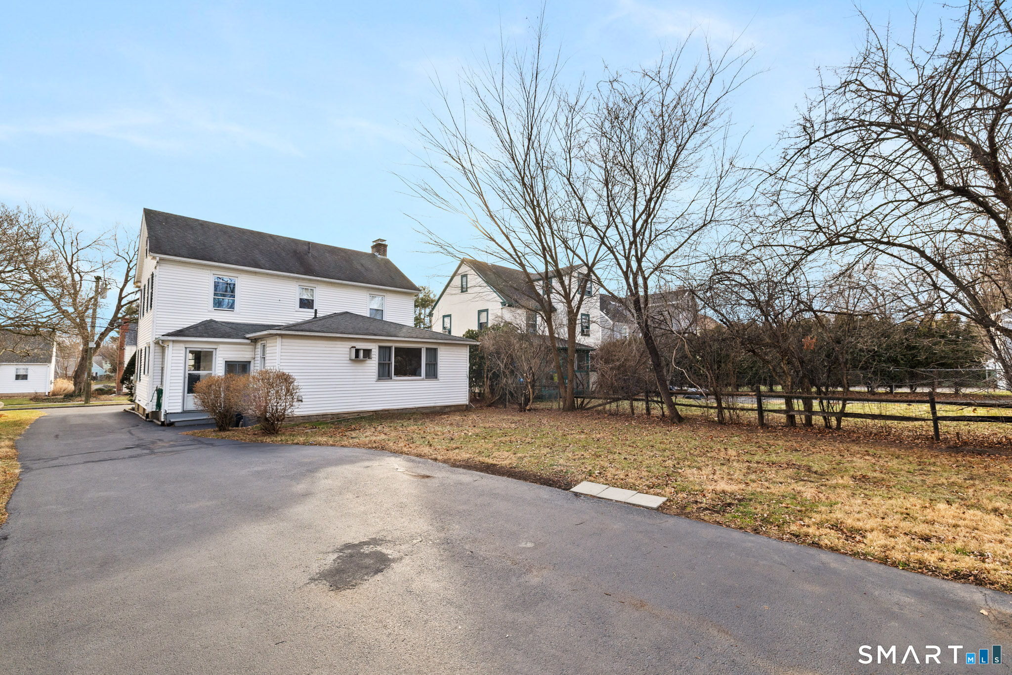 36 Meadowbrook Road West Hartford, CT 06107 - Photo 5 of 37