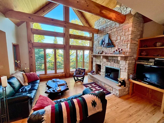 $1,390,000 | 20 Big Bay Point, Hovland, MN 55606