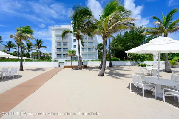 $20,000 | 170 North Ocean Boulevard, Unit 303, Palm Beach, FL 33480