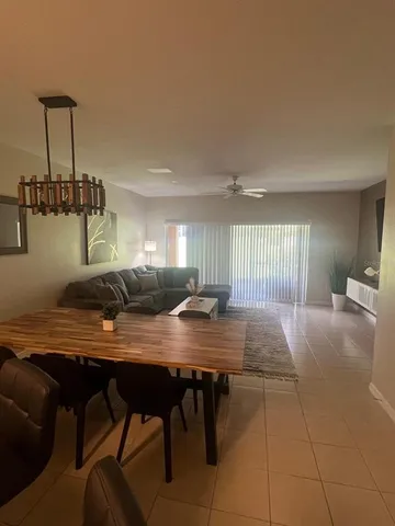 $2,000 | 326 Chelsea Drive, Davenport, FL 33897