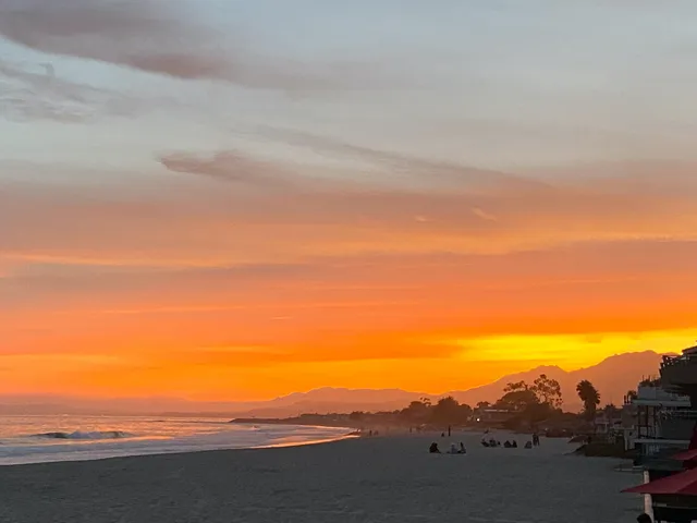 $4,000 | 4975 Sandyland Road, Unit 103, Carpinteria, CA 93013