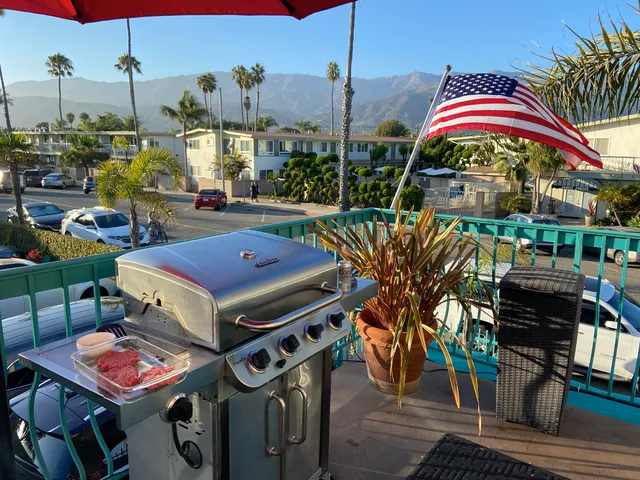 $4,000 | 4975 Sandyland Road, Unit 103, Carpinteria, CA 93013