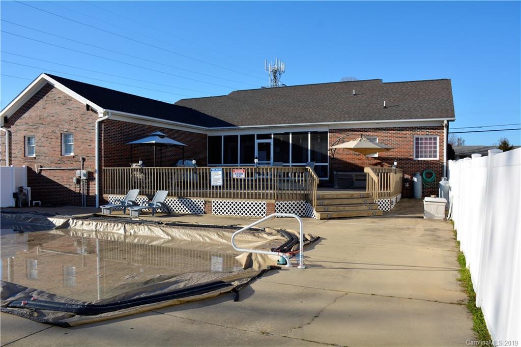 9514 Wilson Road Hildebran, NC 28637 - Photo 7 of 33 Gallery Image 7