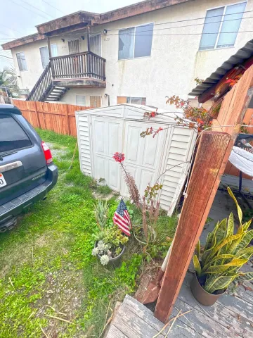 $1,995 | 4616 Cherokee Avenue, Unit A, San Diego, CA 92116