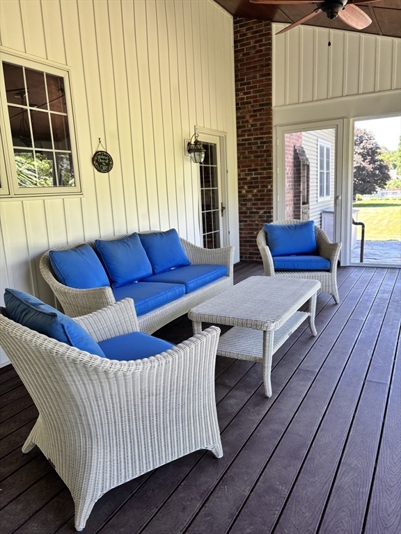 11 Fort Hill Road Easthampton, MA 01027 - Photo 21 of 32