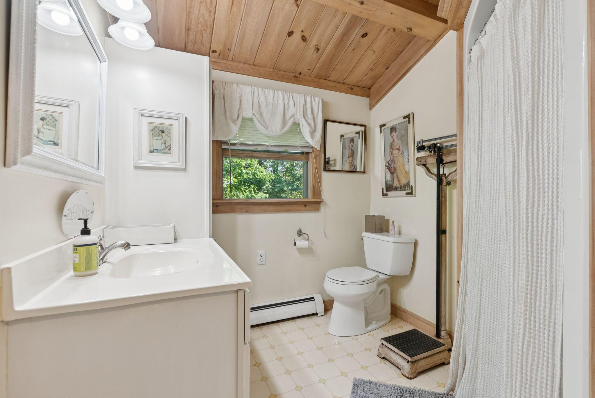 67 Hearn Road Saco, ME 04072 - Photo 40 of 54 42_DSC05316