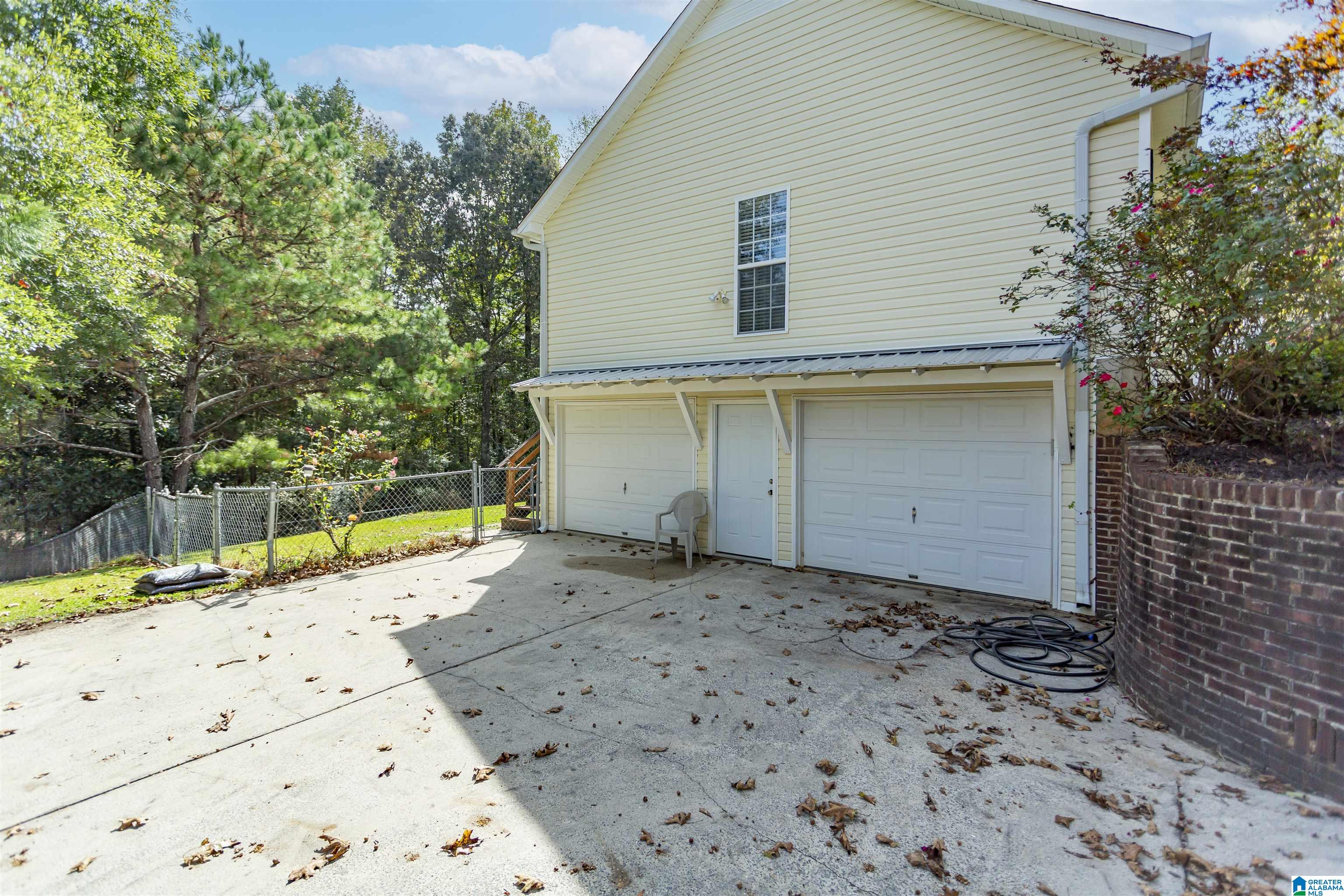 178 South Hillcrest Road Odenville, AL 35120 - Photo 8 of 57