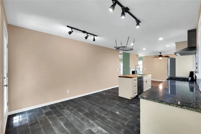 $320,000 | 210 Briarcliff Road, Central, SC 29630