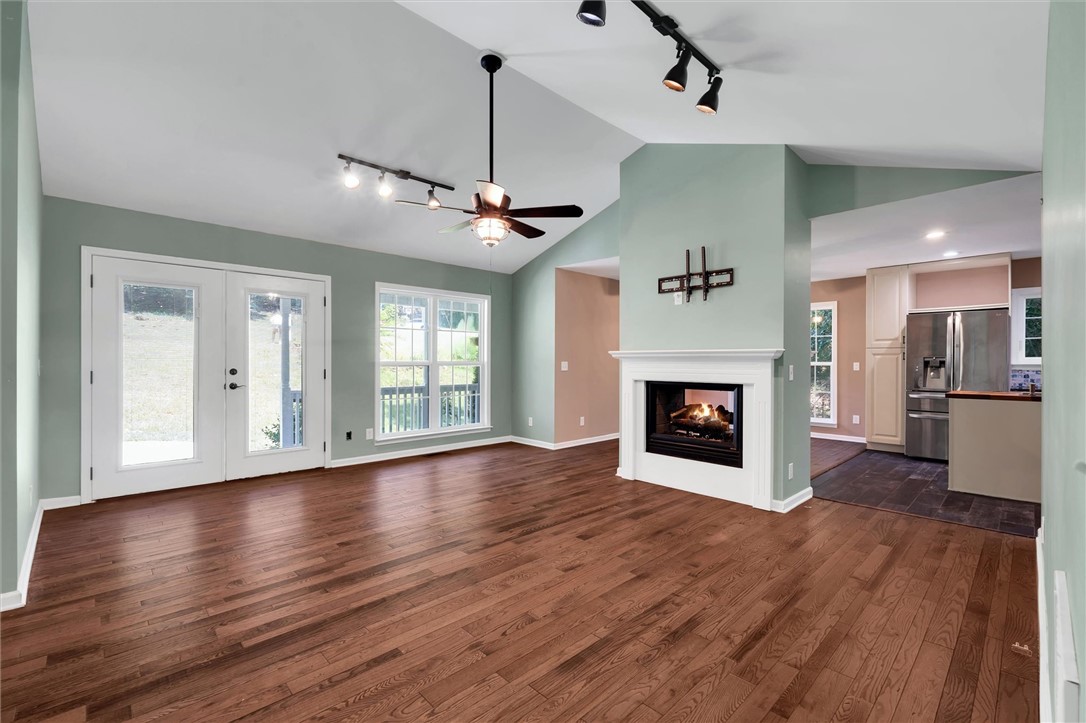 210 Briarcliff Road Central, SC 29630 - Photo 4 of 40