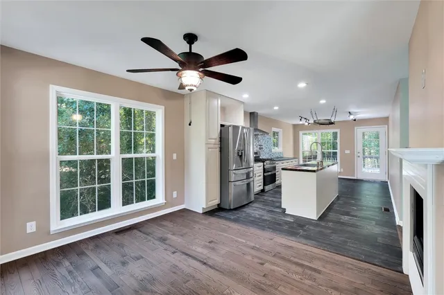 $320,000 | 210 Briarcliff Road, Central, SC 29630