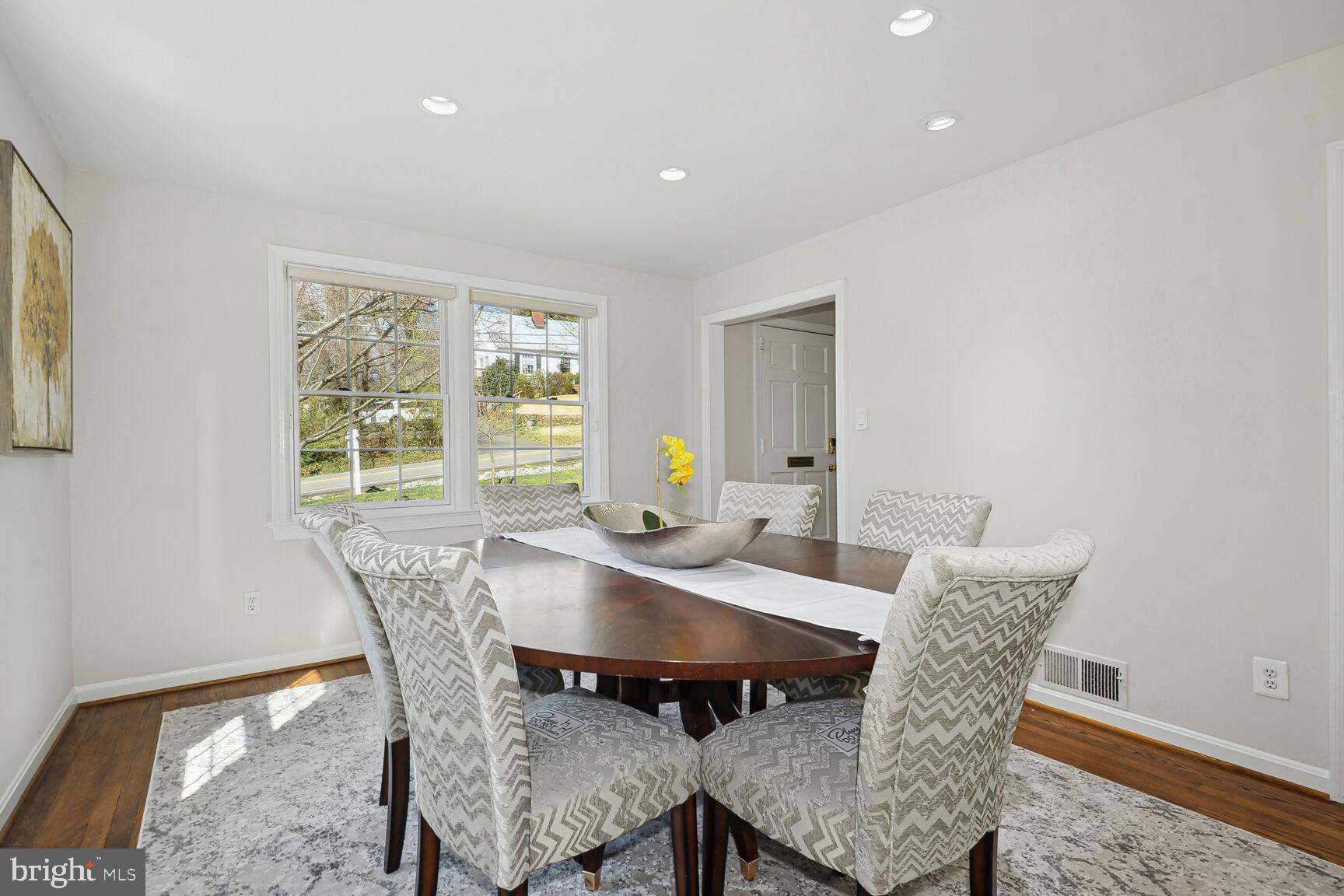 3019 Castle Road Falls Church, VA 22044 - Photo 12 of 34 Gallery Image 12