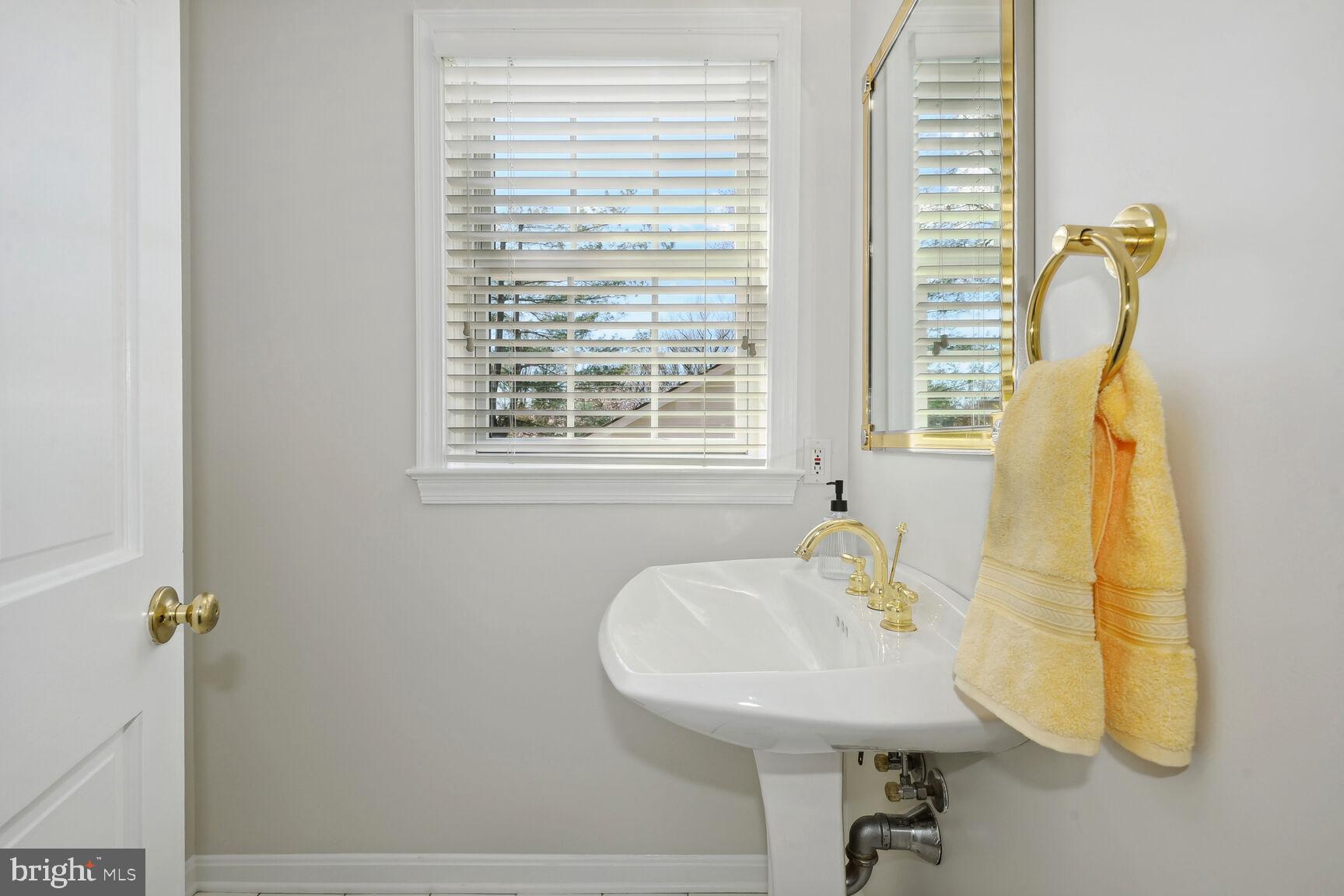 3019 Castle Road Falls Church, VA 22044 - Photo 21 of 34 Gallery Image 21
