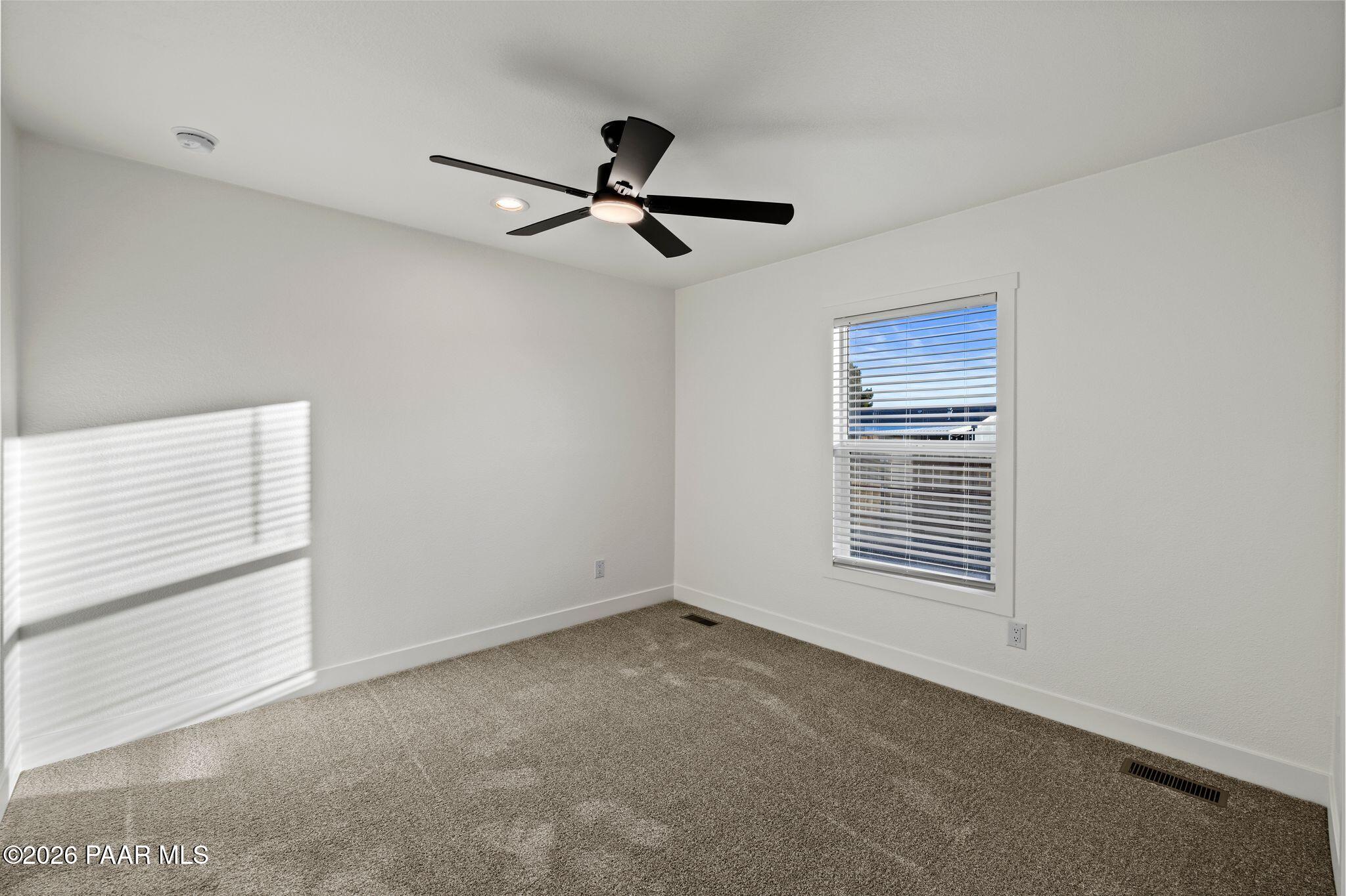 200 West Lake Louise Road Paulden, AZ 86334 - Photo 15 of 33 Primary Bedroom