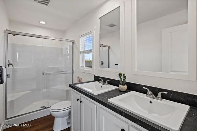 $279,550 | 200 West Lake Louise Road, Paulden, AZ 86334