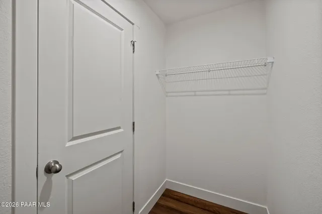 $279,550 | 200 West Lake Louise Road, Paulden, AZ 86334