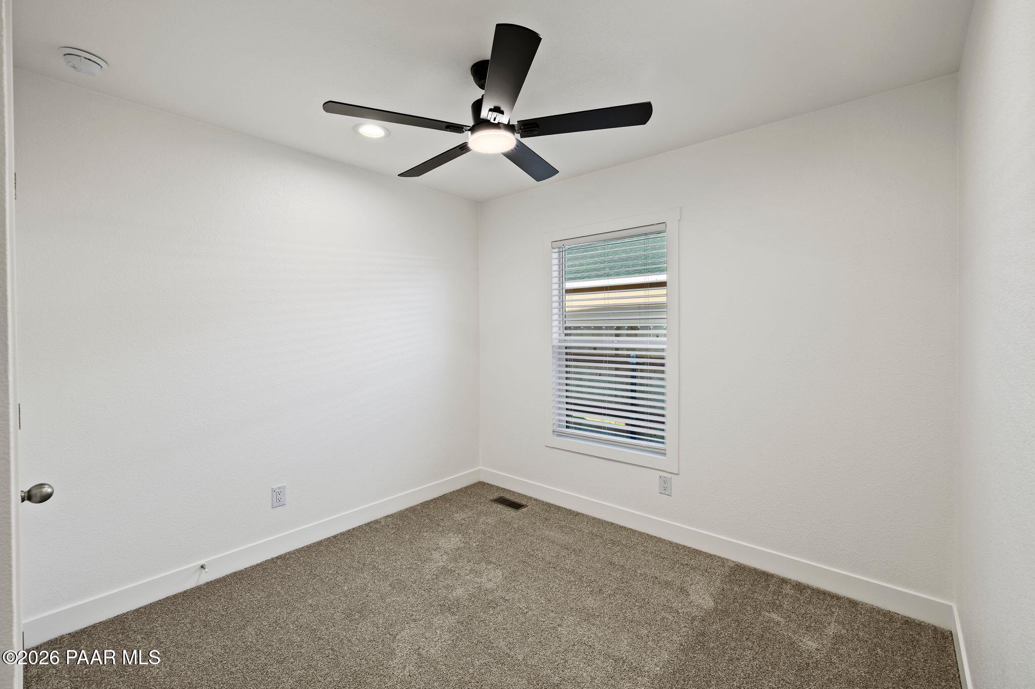 200 West Lake Louise Road Paulden, AZ 86334 - Photo 20 of 33 Bedroom #2