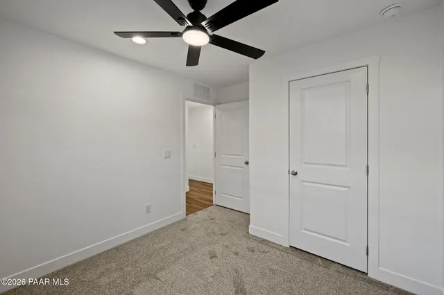 $279,550 | 200 West Lake Louise Road, Paulden, AZ 86334