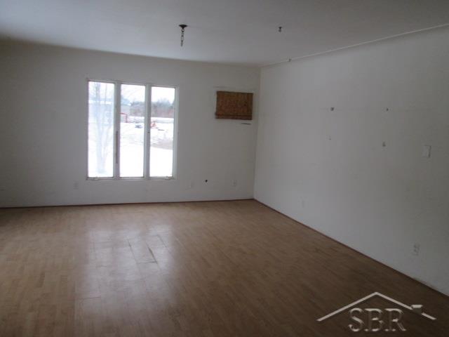 575 Ritchie Road Gladwin, MI 48624 - Photo 12 of 21 31341899-11.JPG