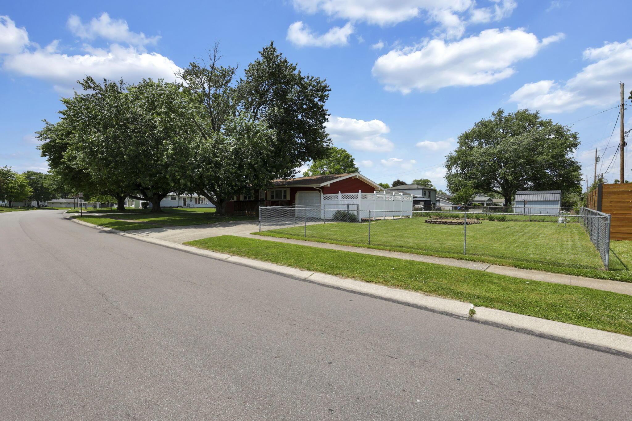 236 Fieldpoint Road Heath, OH 43056 - Photo 10 of 35 57-web-or-mls-0N4A3839