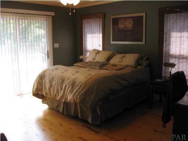 12334 Fernwood Circle Foley, AL 36535 - Photo 13 of 21 Master Bedroom