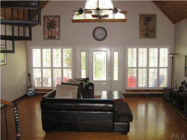 12334 Fernwood Circle Foley, AL 36535 - Photo 5 of 21 Living Area