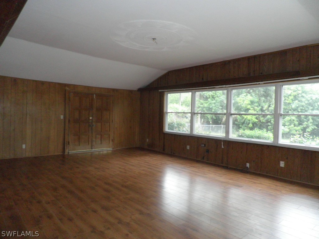 2441 Herzog Road Alva, FL 33920 - Photo 3 of 14 Gallery Image 3