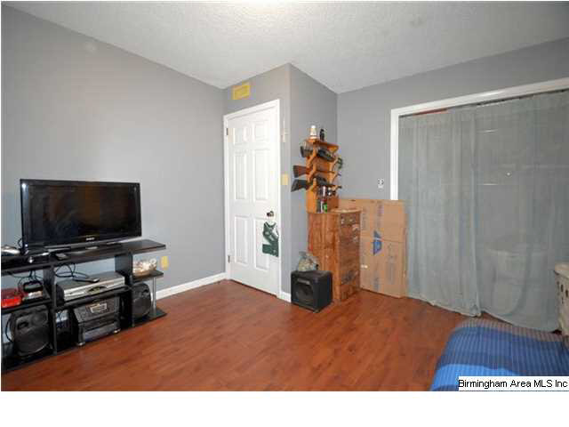 1325 Ashville Road Leeds, AL 35094 - Photo 13 of 20