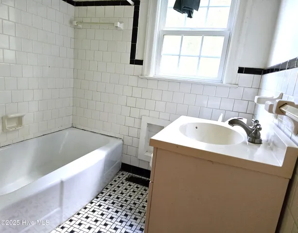 $144,000 | 105 South Vance Street, Whitakers, NC 27891