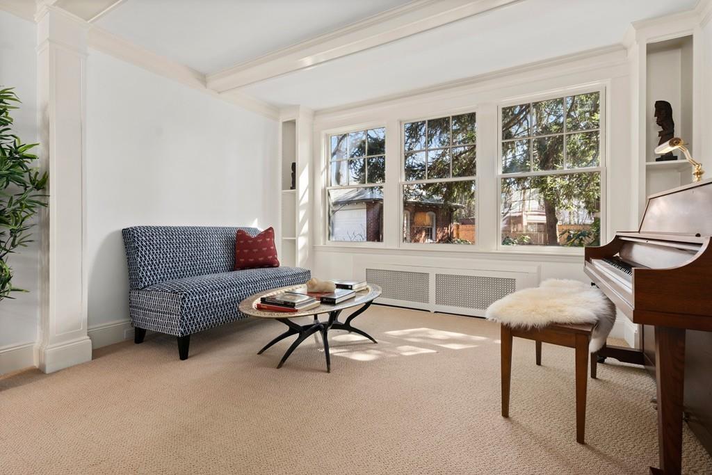 40 Royce Road Newton, MA 02459 - Photo 12 of 34